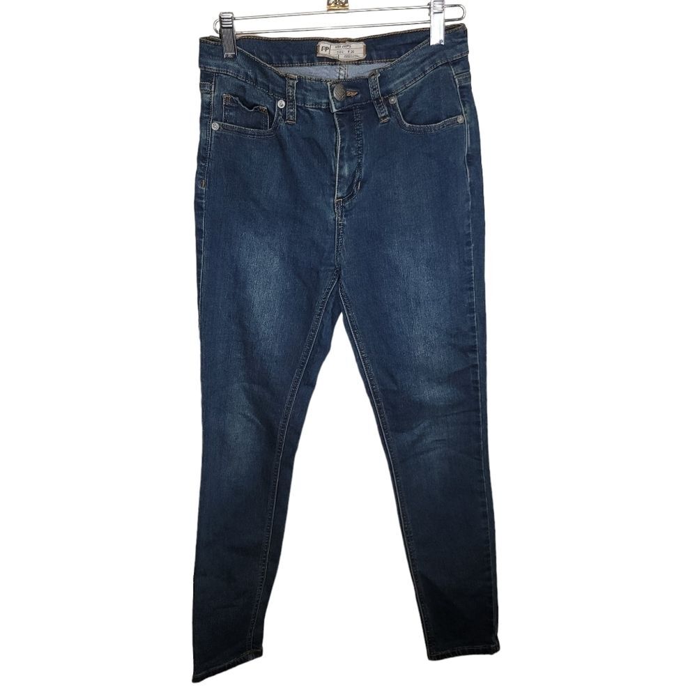 Free People high rise/waist skinny denim jeans size 26